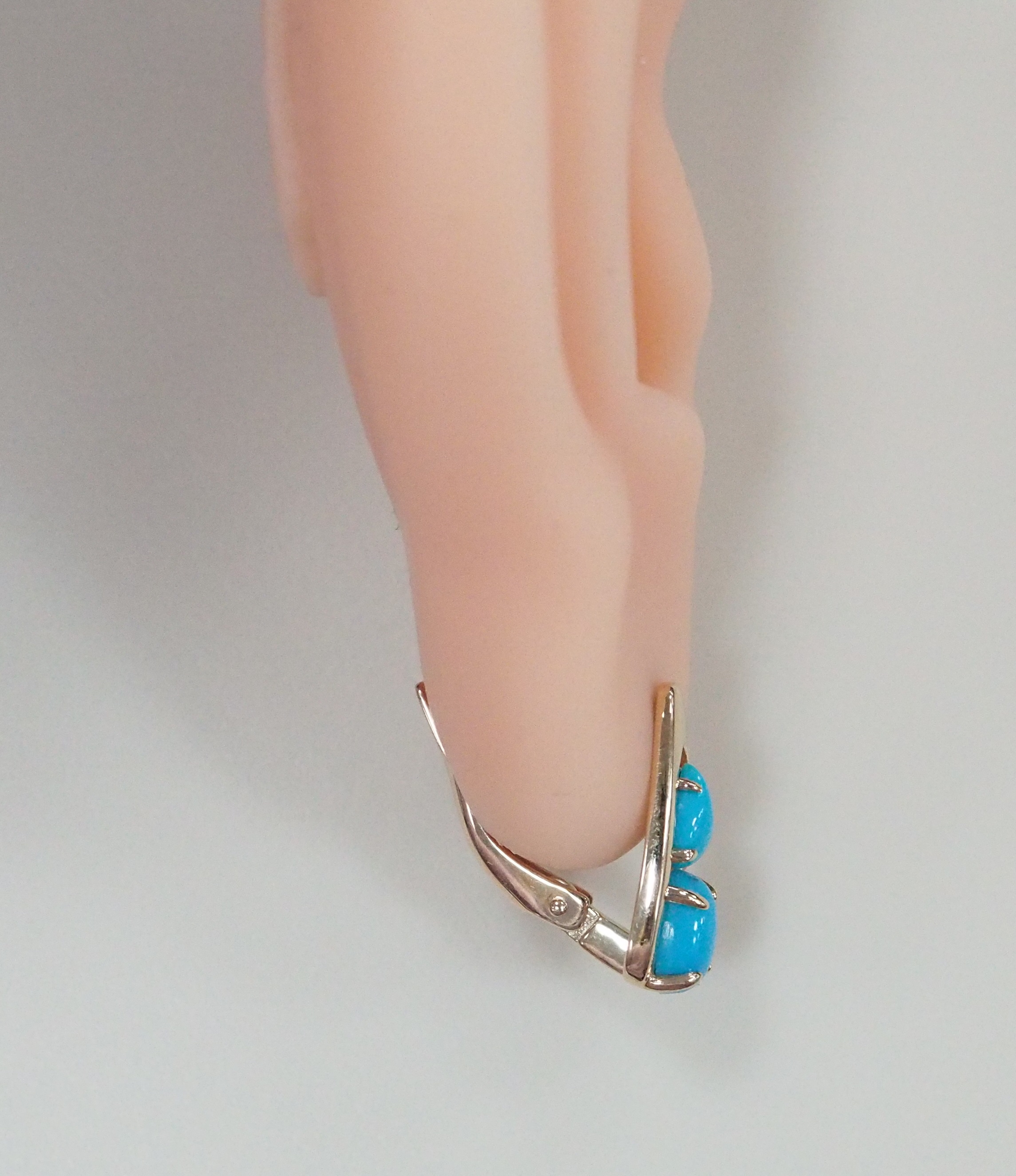 Серьги из золота с бирюзой